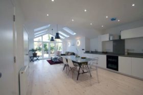 5 bedroom Terraced t...